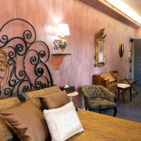 Animosa Suites Кастільйоне-ді-Сицилія Екстер'єр фото