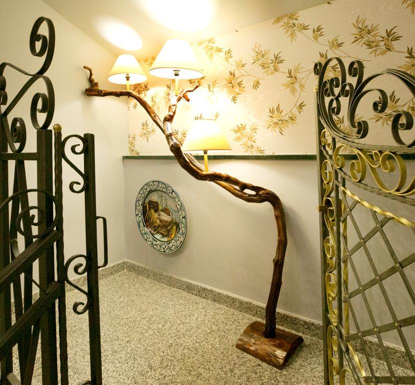 Animosa Suites Кастільйоне-ді-Сицилія Екстер'єр фото